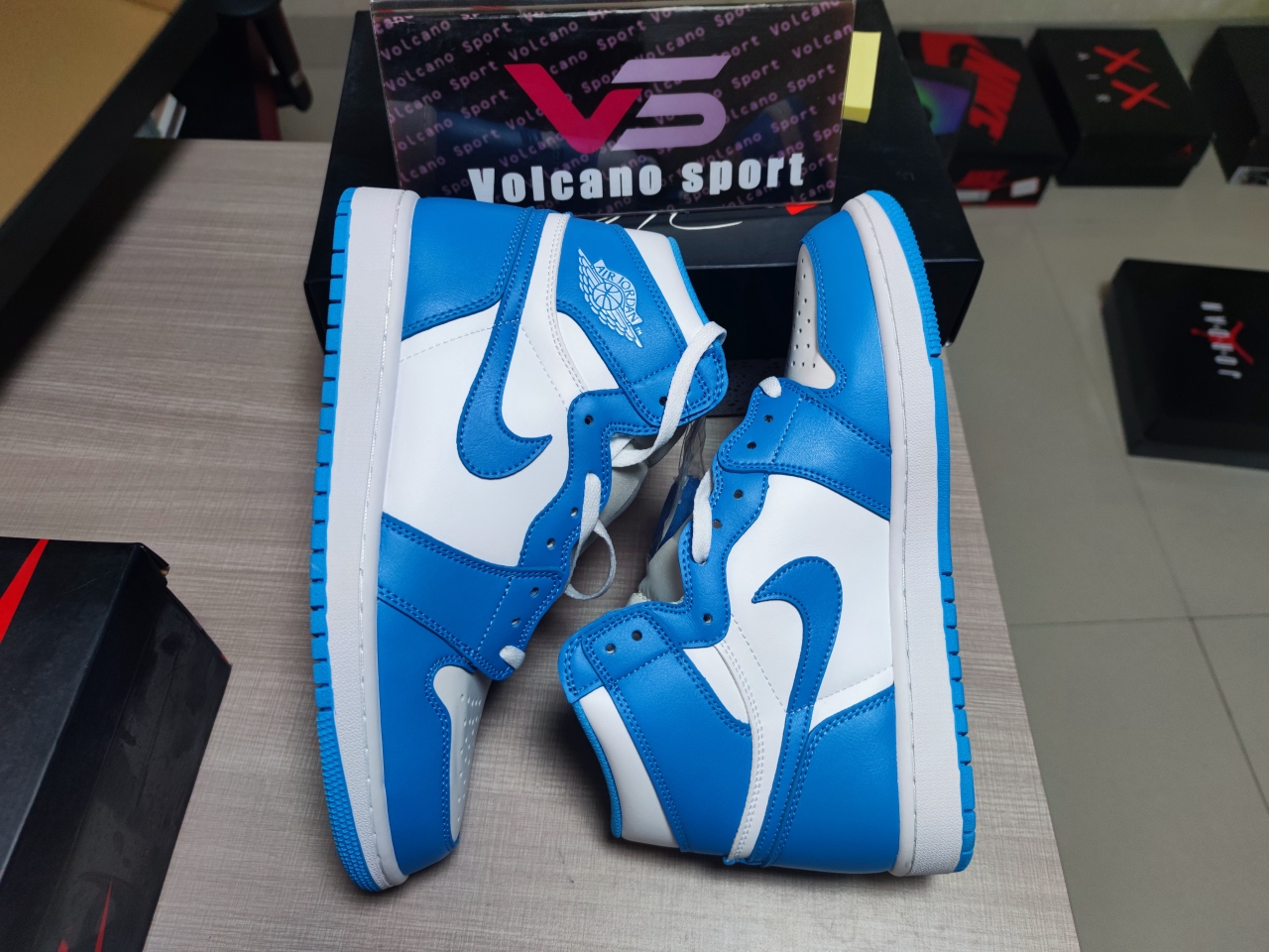 Jordan 1 Retro High OG UNC 555088 117