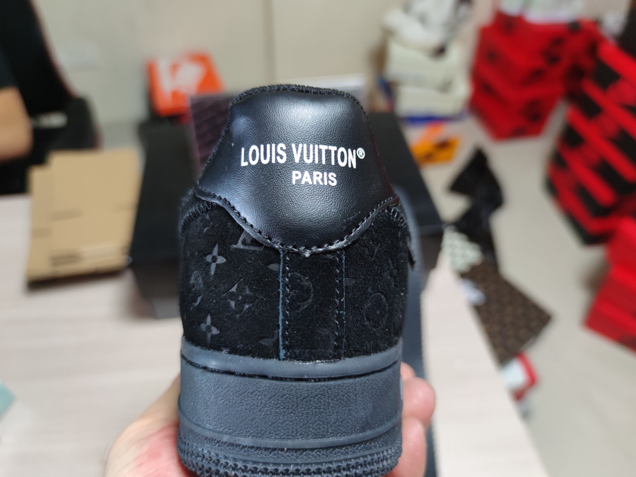 LV X Air Force 1 Low Black