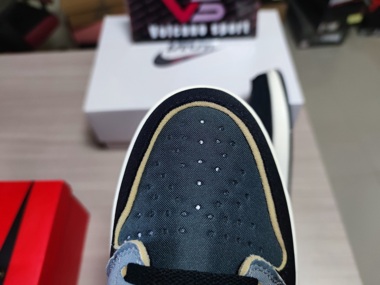 Jordan 1 Low OG EX Black Smoke Grey DV0982 006