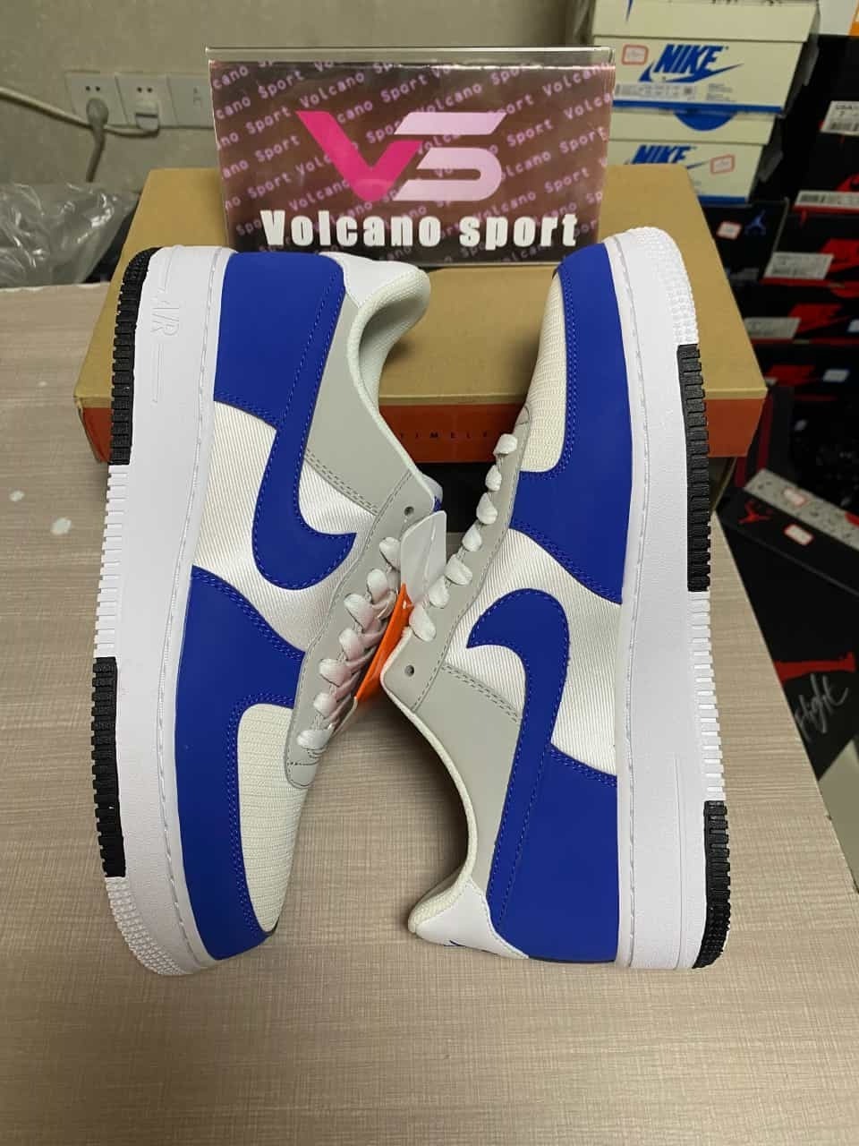 Air Force 1 Low '07 LV8 Time Warp Royal FJ5471-121