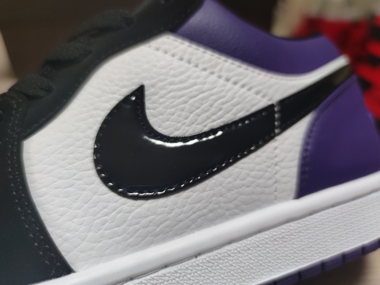 Jordan 1 Low “Purple Court” 553558-125
