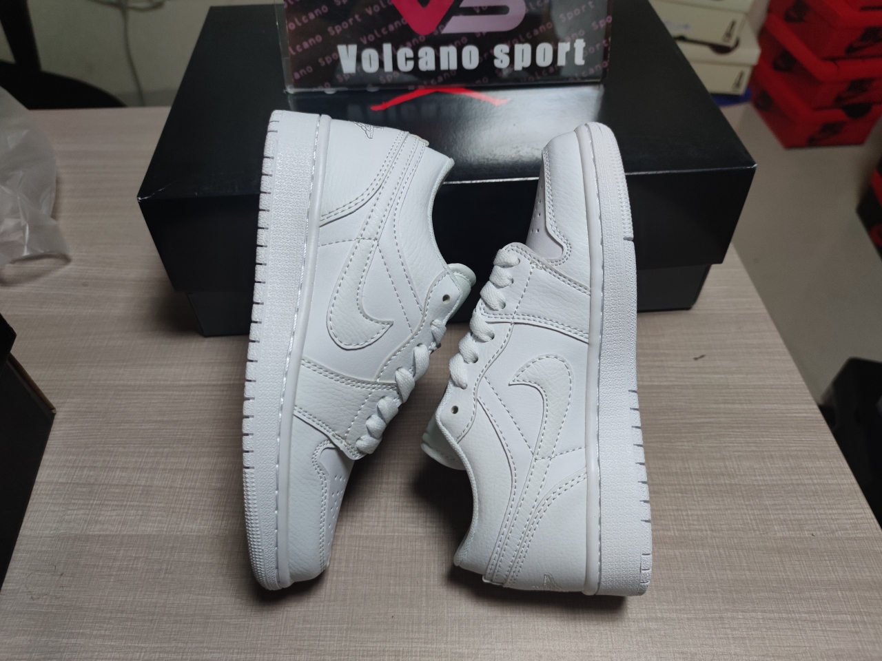 Jordan 1 Low All white 553558 130