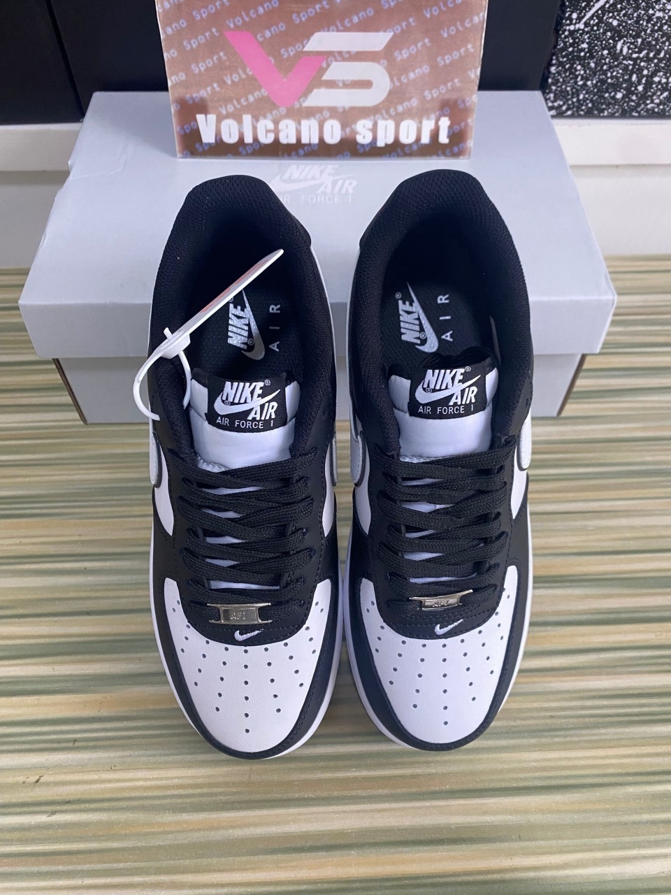 Air Force 1 Low '07 White Swoosh Panda DV0788-001