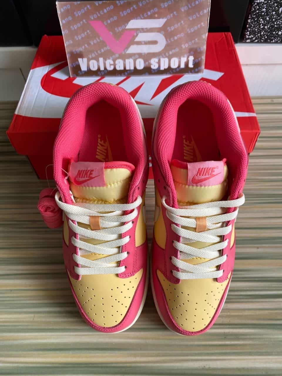 Nike Dunk Low Strawberry Peach Cream DH9765-200