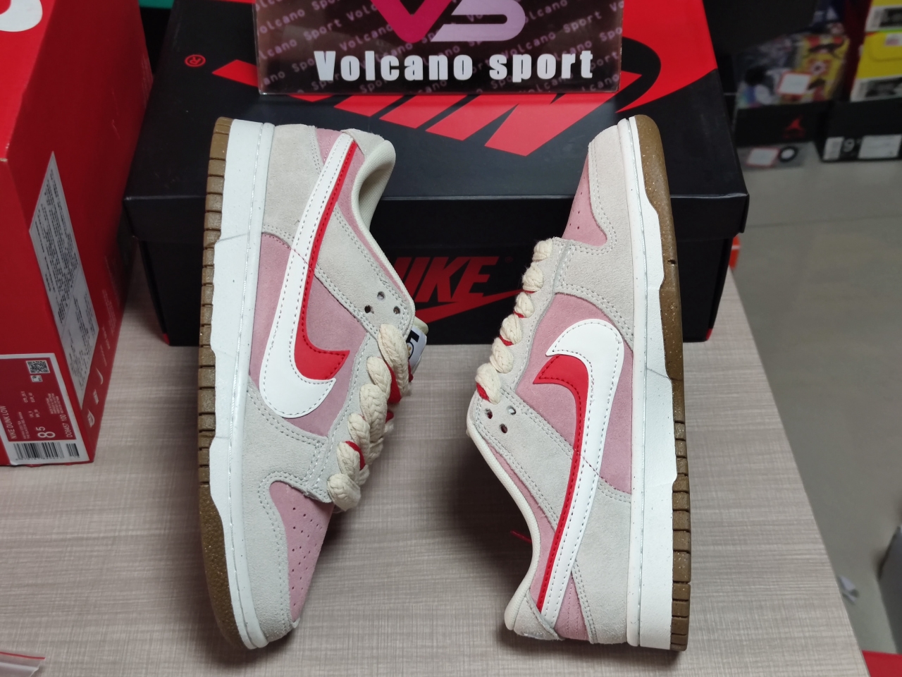 Dunk Low SE 85 Double Swoosh Sail Orange DO9457 100