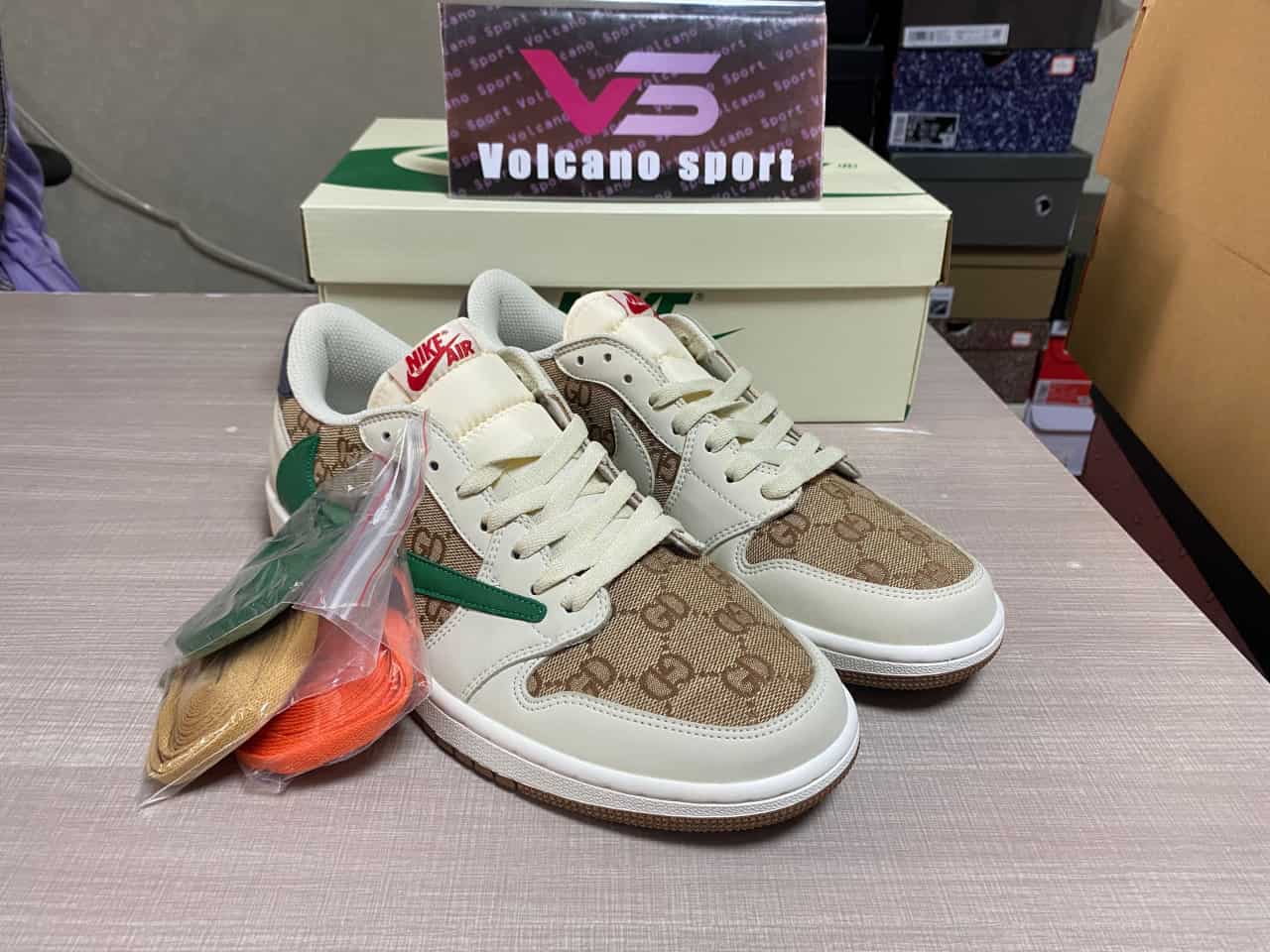 Travis Scott X Nike Air Jordan “Gucci” DM7866-661