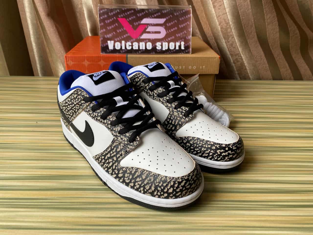 Nike SB Dunk Low Supreme White Cement 304292-001