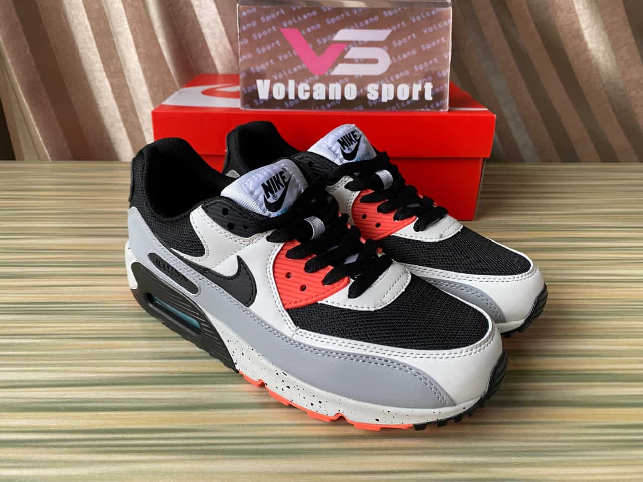 Nike Air Max 90 White Orange Black DC9845-100