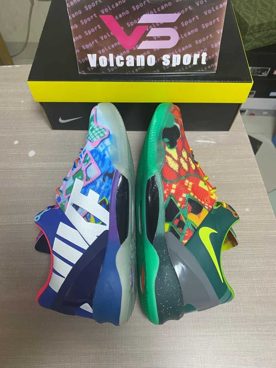 Nike Kobe 8 What the Kobe 635438-800