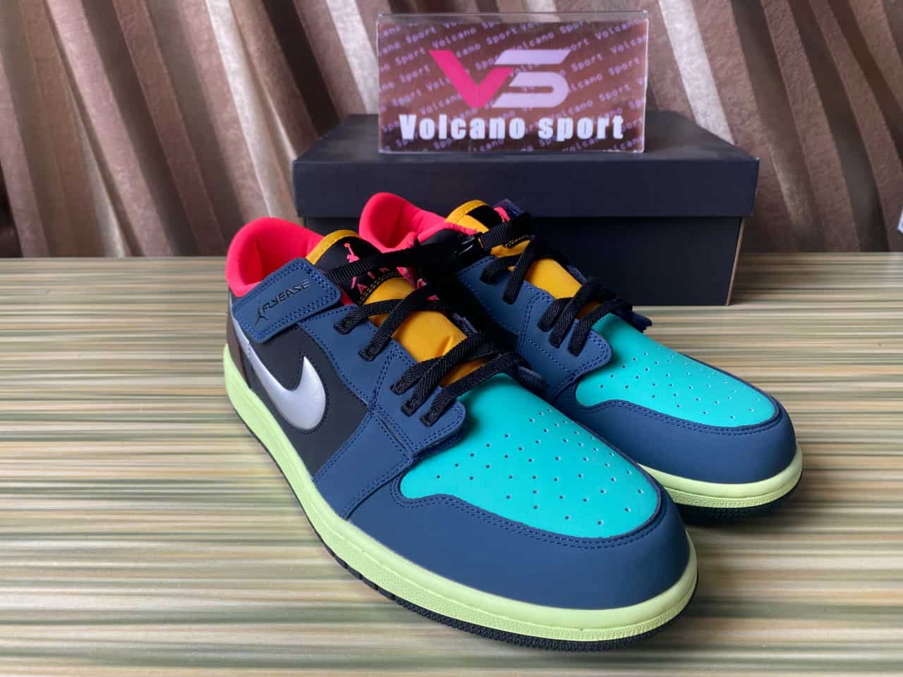 Jordan 1 Low FlyEase Bio Hack DM1206-201