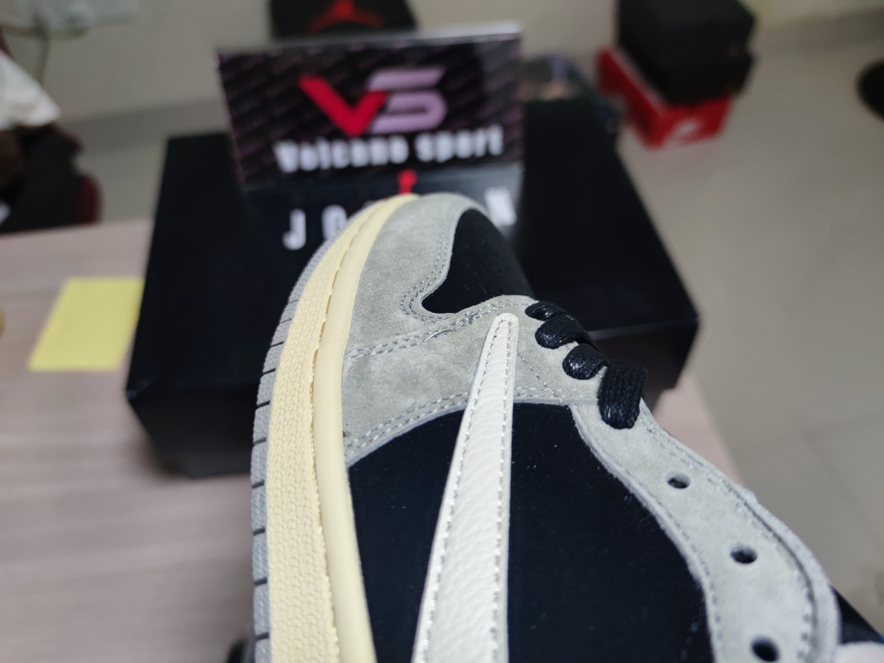 Travis Scott x Fragment x Jordan 1 Low CQ4277 006