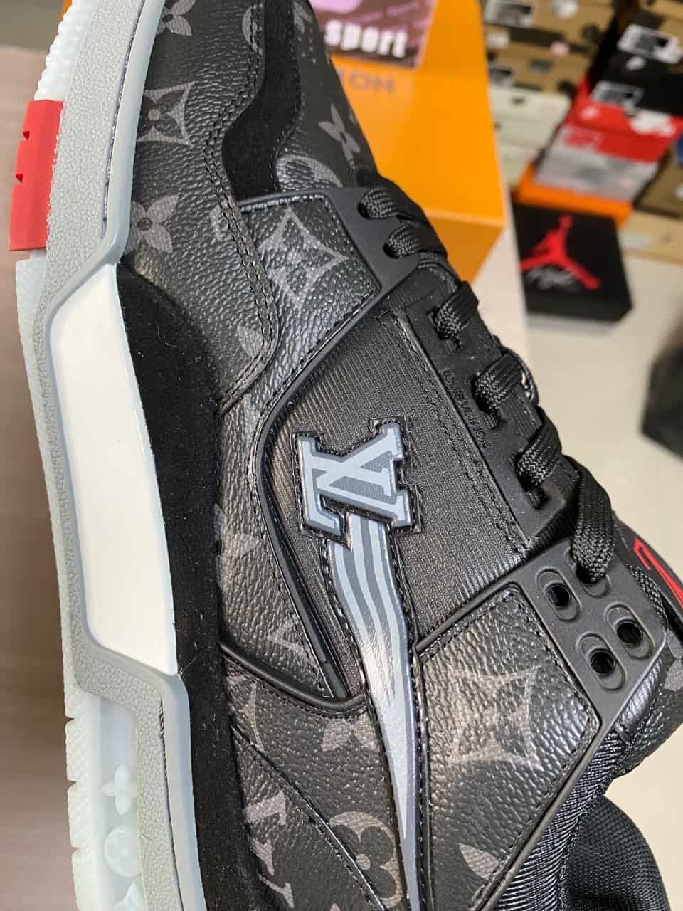 LV Trainer 'Monogram Eclipse