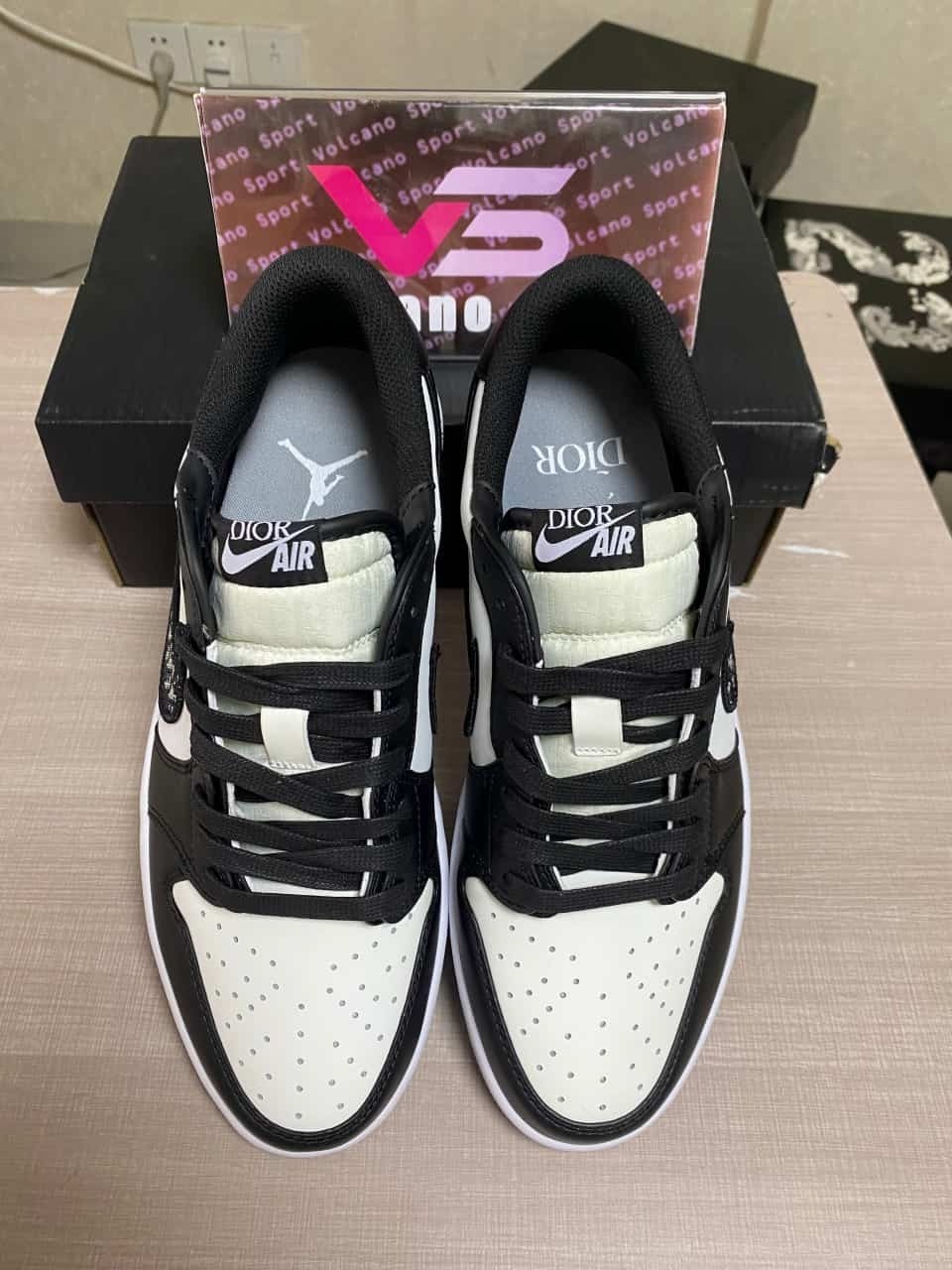 Di0r x Jordan 1 Low CN8608-006