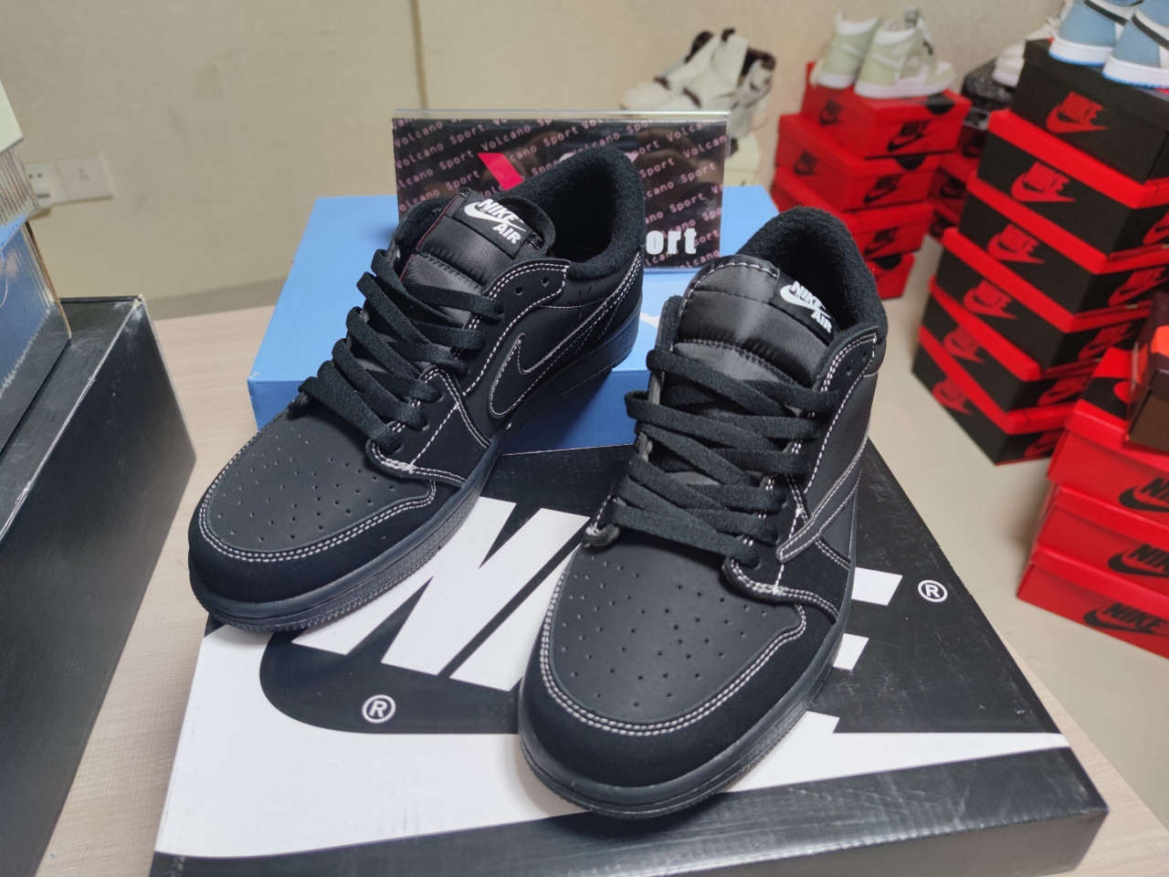 Travis Scott x Jordan 1 Low OG “Black Phantom” DM7866-001