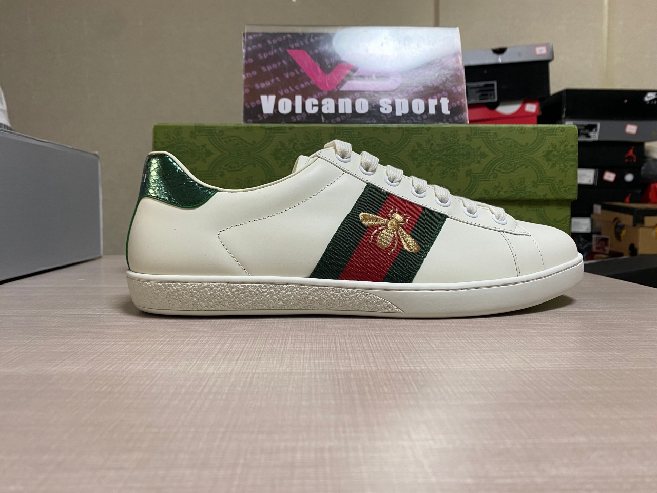 GUCCI Ace Embroidered 'Bee'