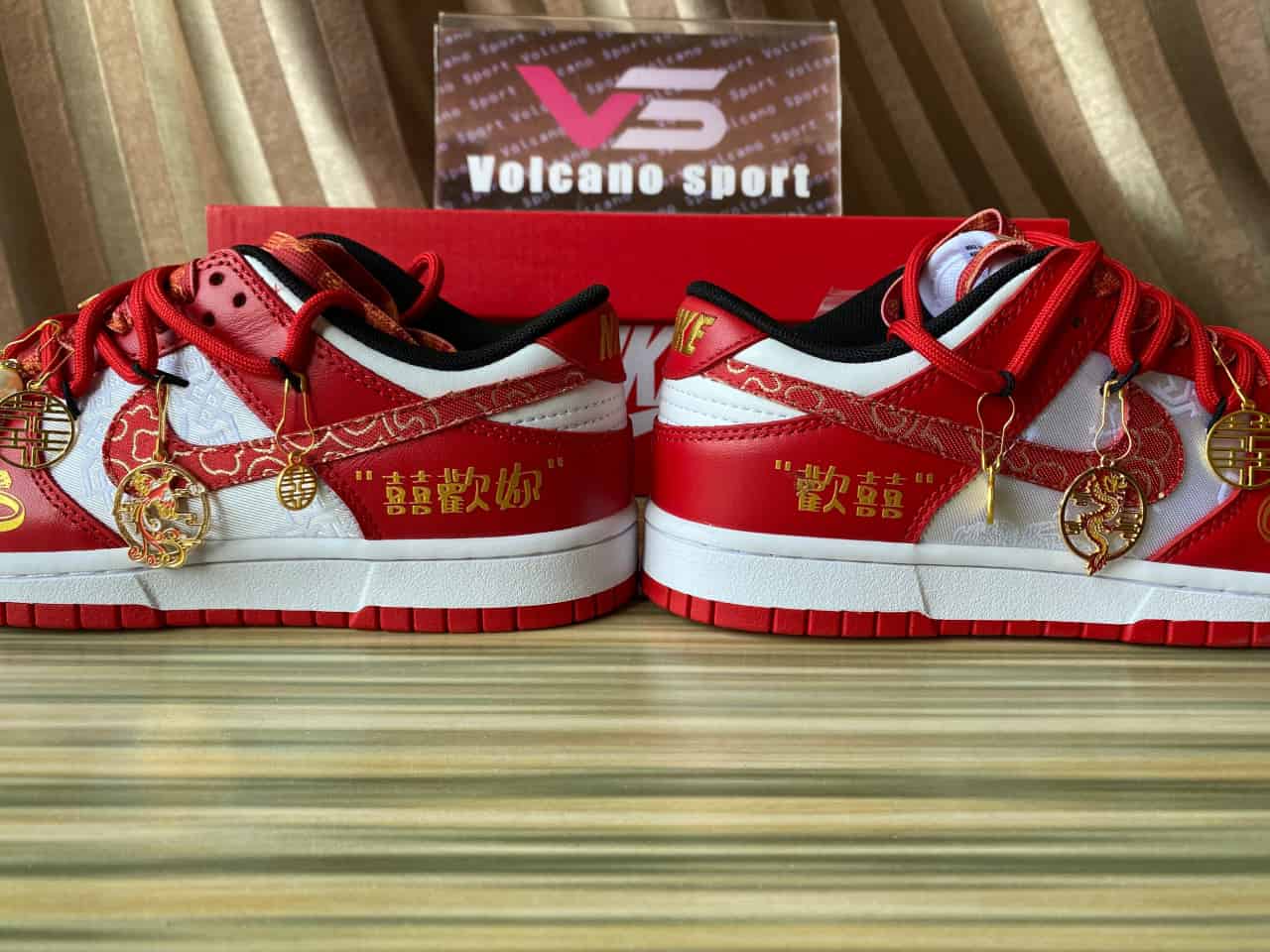 Dunk Low ‘CNY’ Red White 囍 FD9762-061