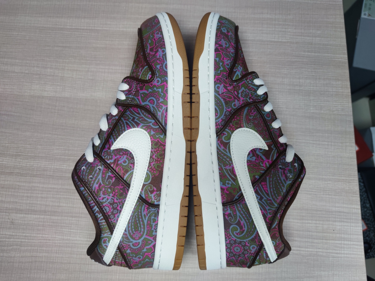 SB Dunk Low Pro Paisley Brown DH7534-200