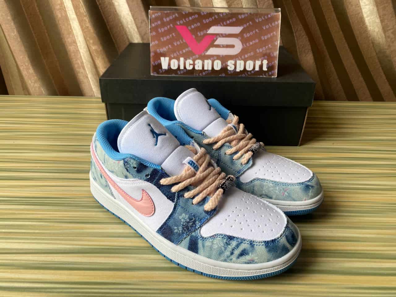Air Jordan 1 Low Washed Denim/White-Pink DM8947-100
