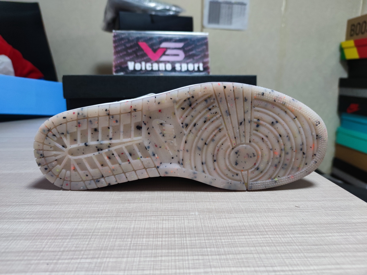 Jordan 1 Mid SE Elephant Print DM1200 016