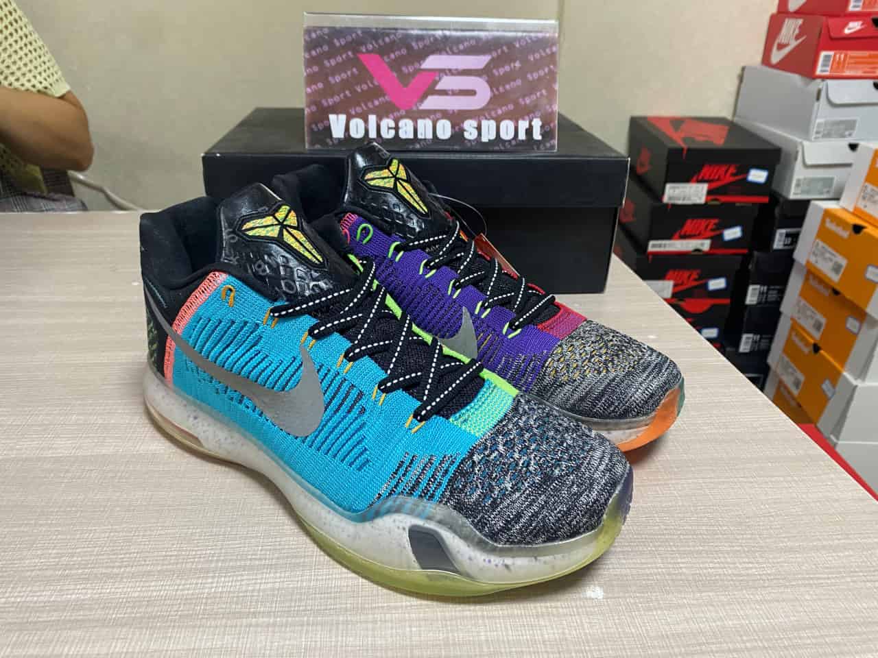 Nike Kobe 10 Elite Low What the 815810-900