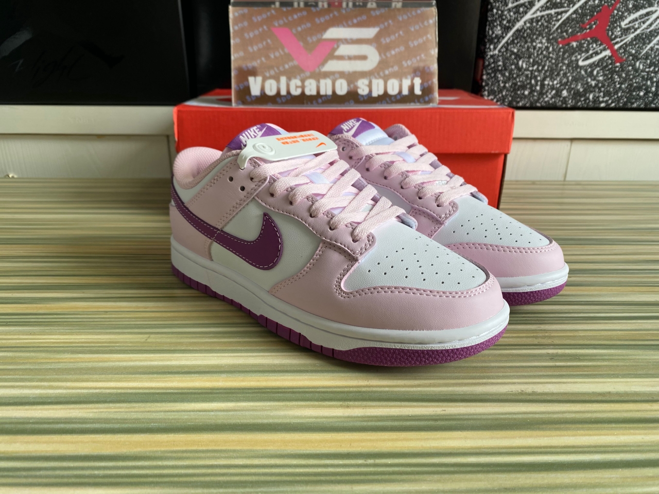 Nike Dunk Low FB9109-107