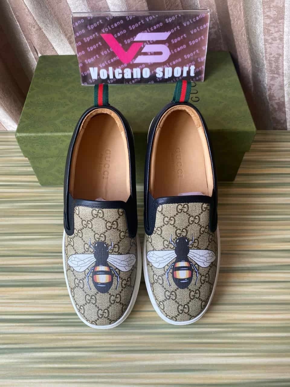 GUCCI Shoes slip on