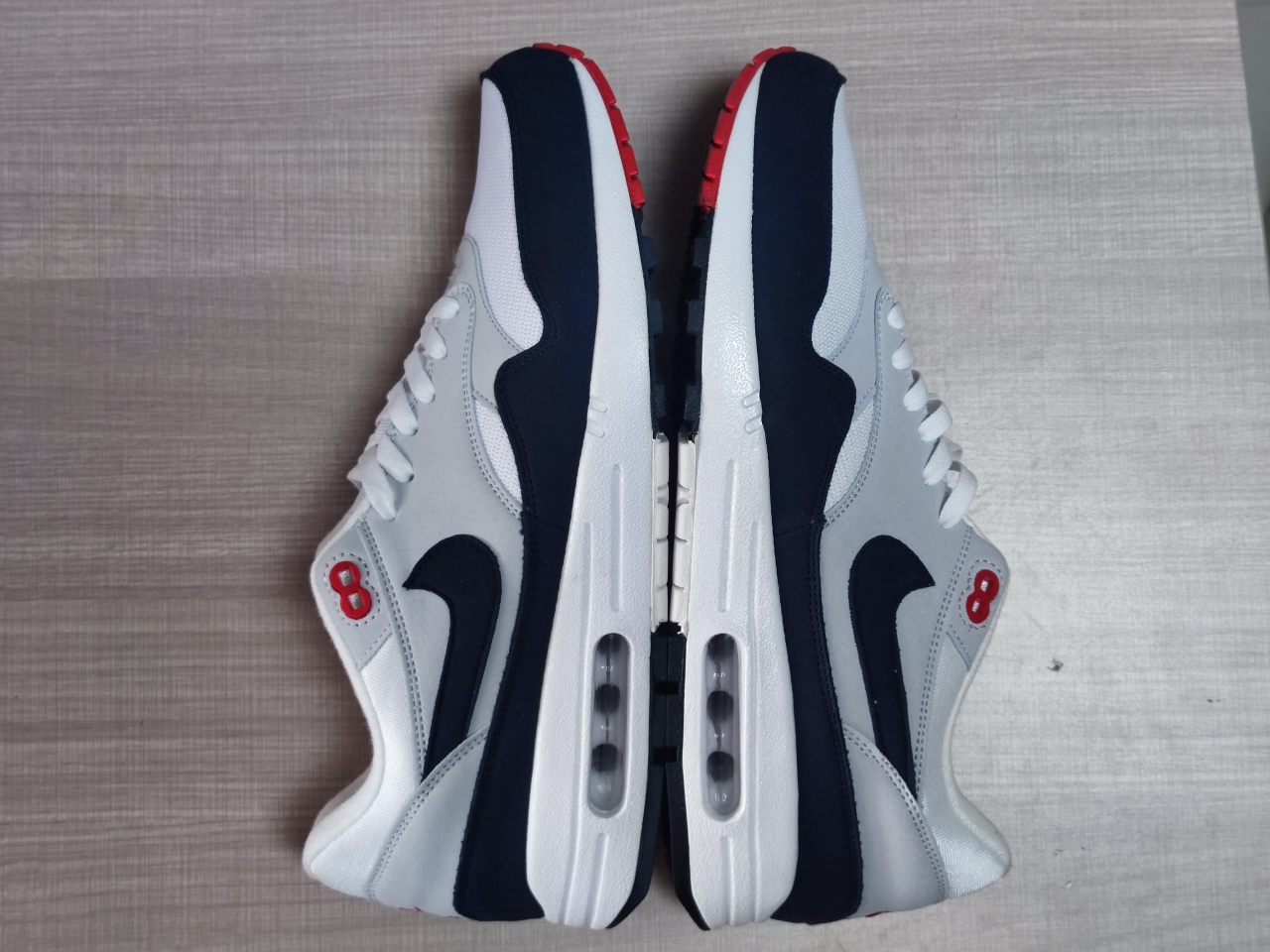 Air Max 1 Anniversary Obsidian 908375 104