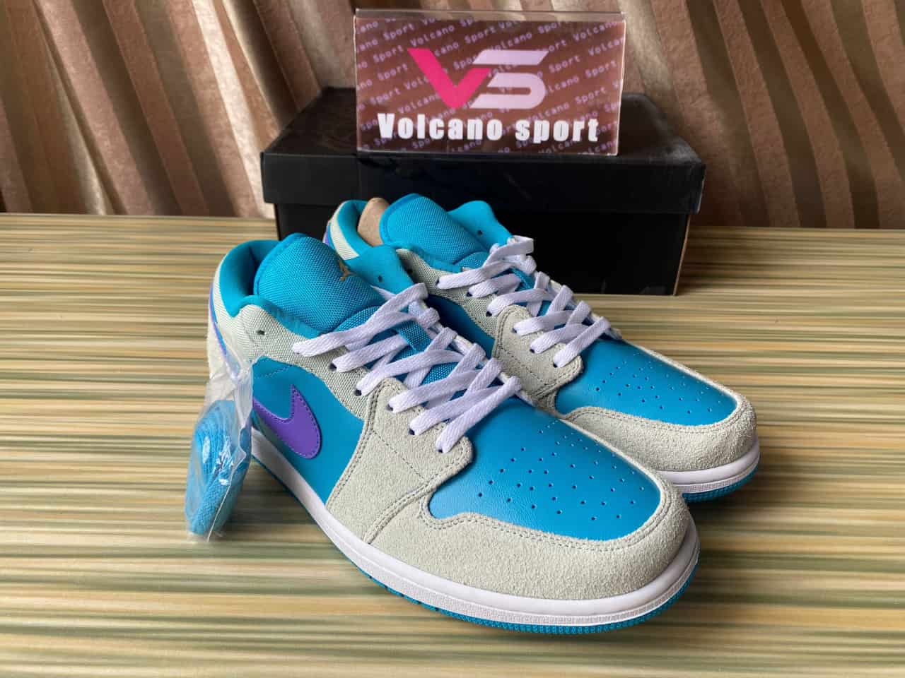 Jordan 1 Low SE Pistachio Frost Aquatone DX4334-300