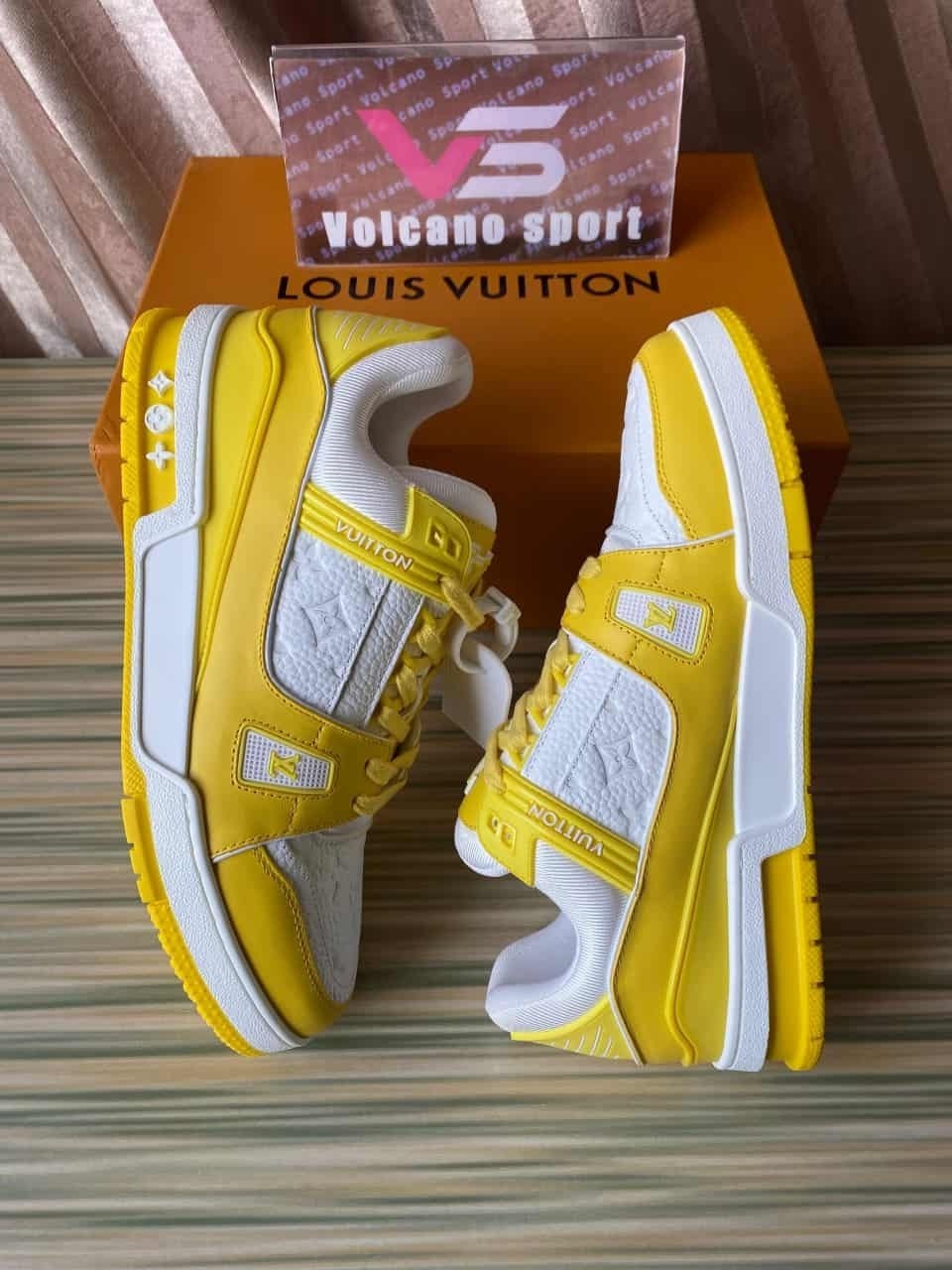 LV Trainer Yellow White Monogram 1AA6XN