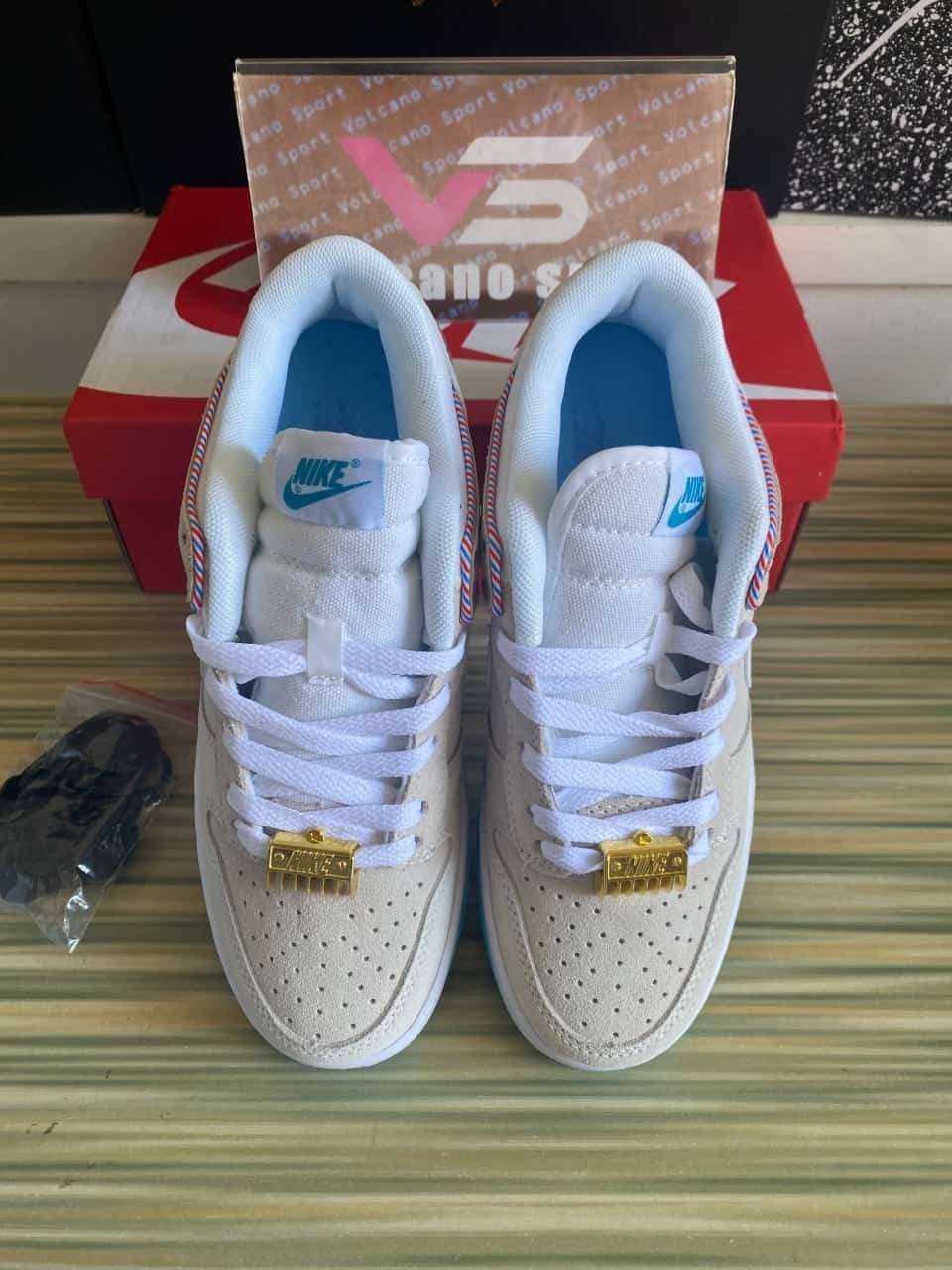 Dunk Low SE Barber Shop Grey DH7614-500