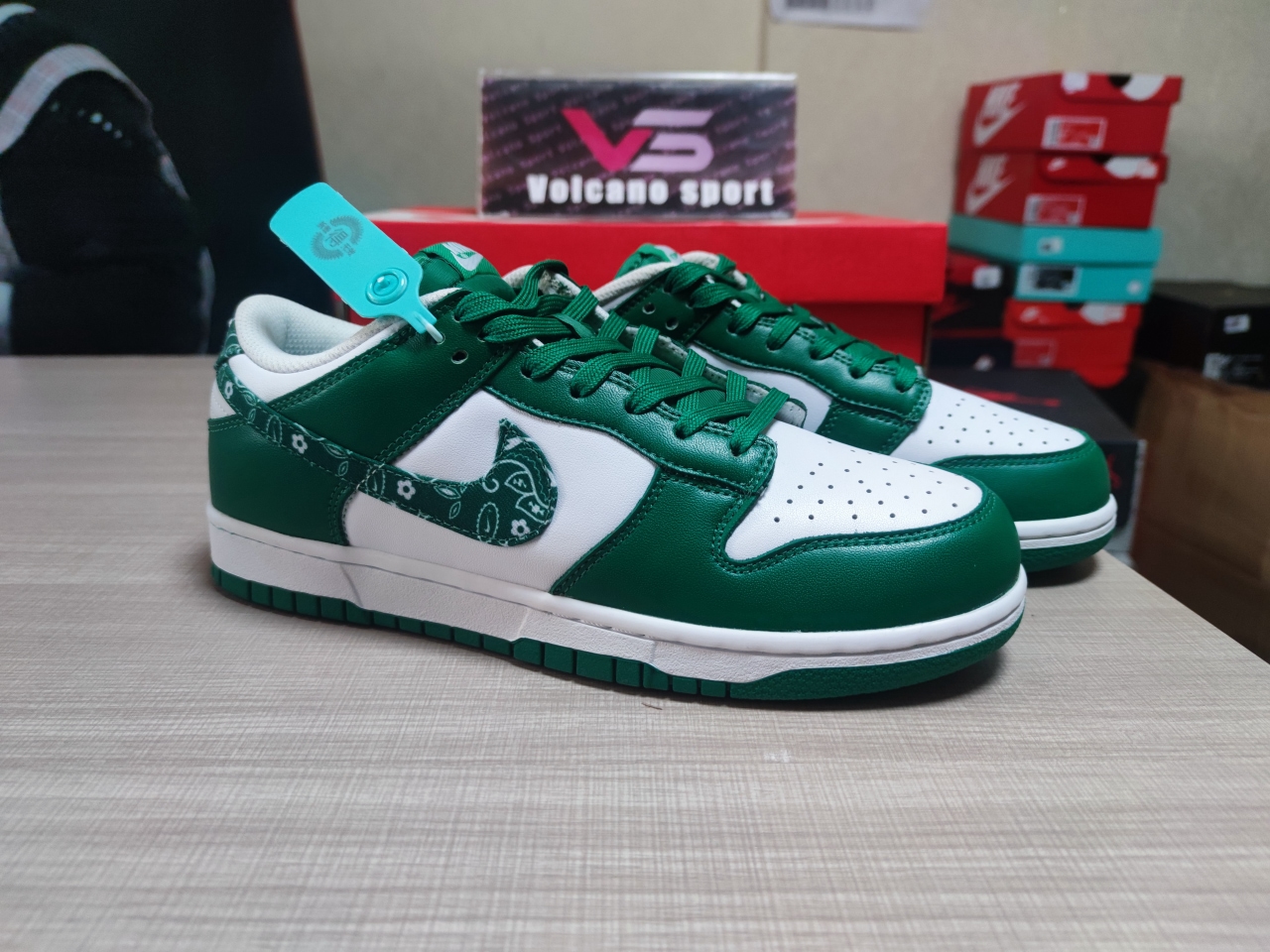 Dunk Low Essential Paisley Pack Green DH4401-102