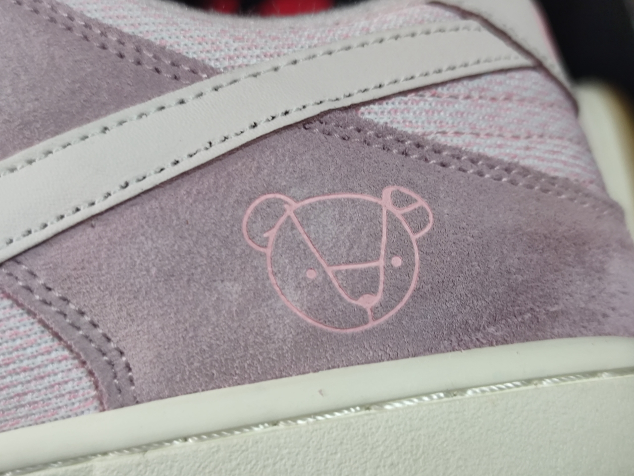 Dunk Low Teddy Bear DZ5318 640