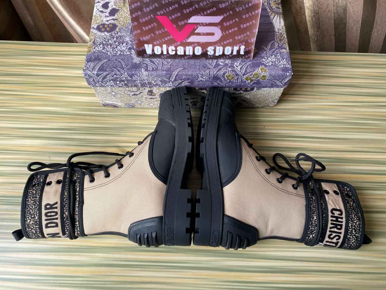 Dior D-major Ankle Boot In Black9