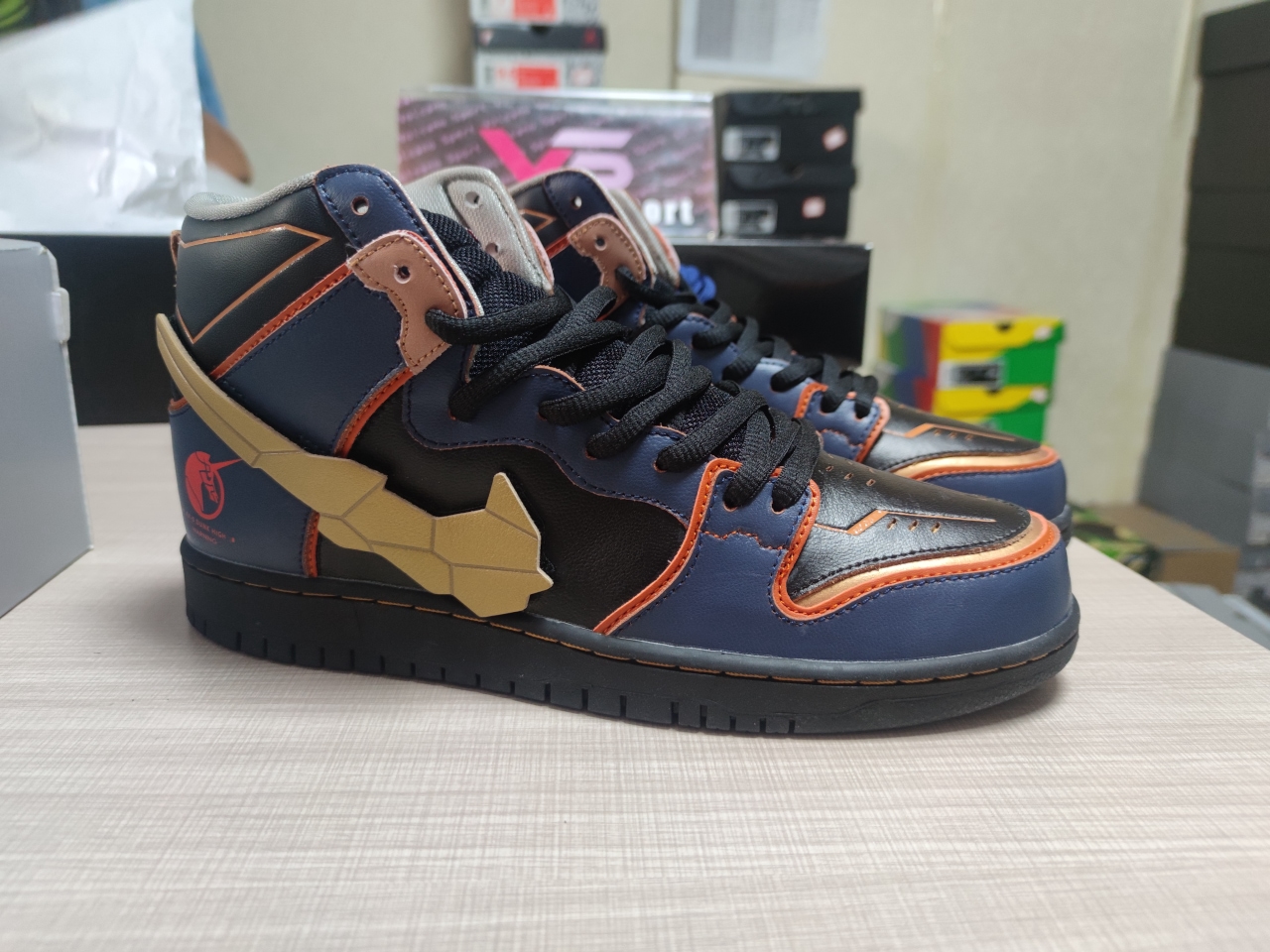 SB Dunk High RX-0 Unicorn Gundam 02 Banshee DH7717 400