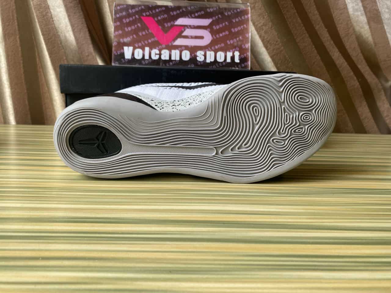 Kobe 9 Elite Low Beethoven 639045-101