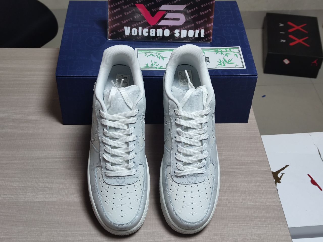 LV x Air Force 1'07 LV8 Low