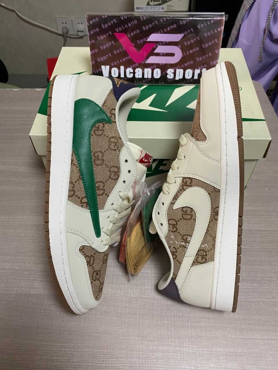 Travis Scott X Nike Air Jordan “Gucci” DM7866-661