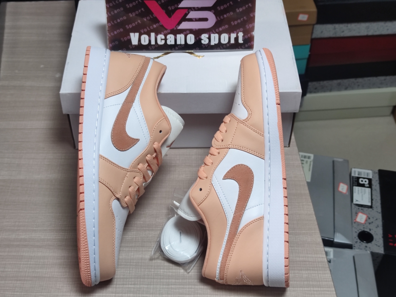 Jordan 1 Low Sunset Haze DC0774-801
