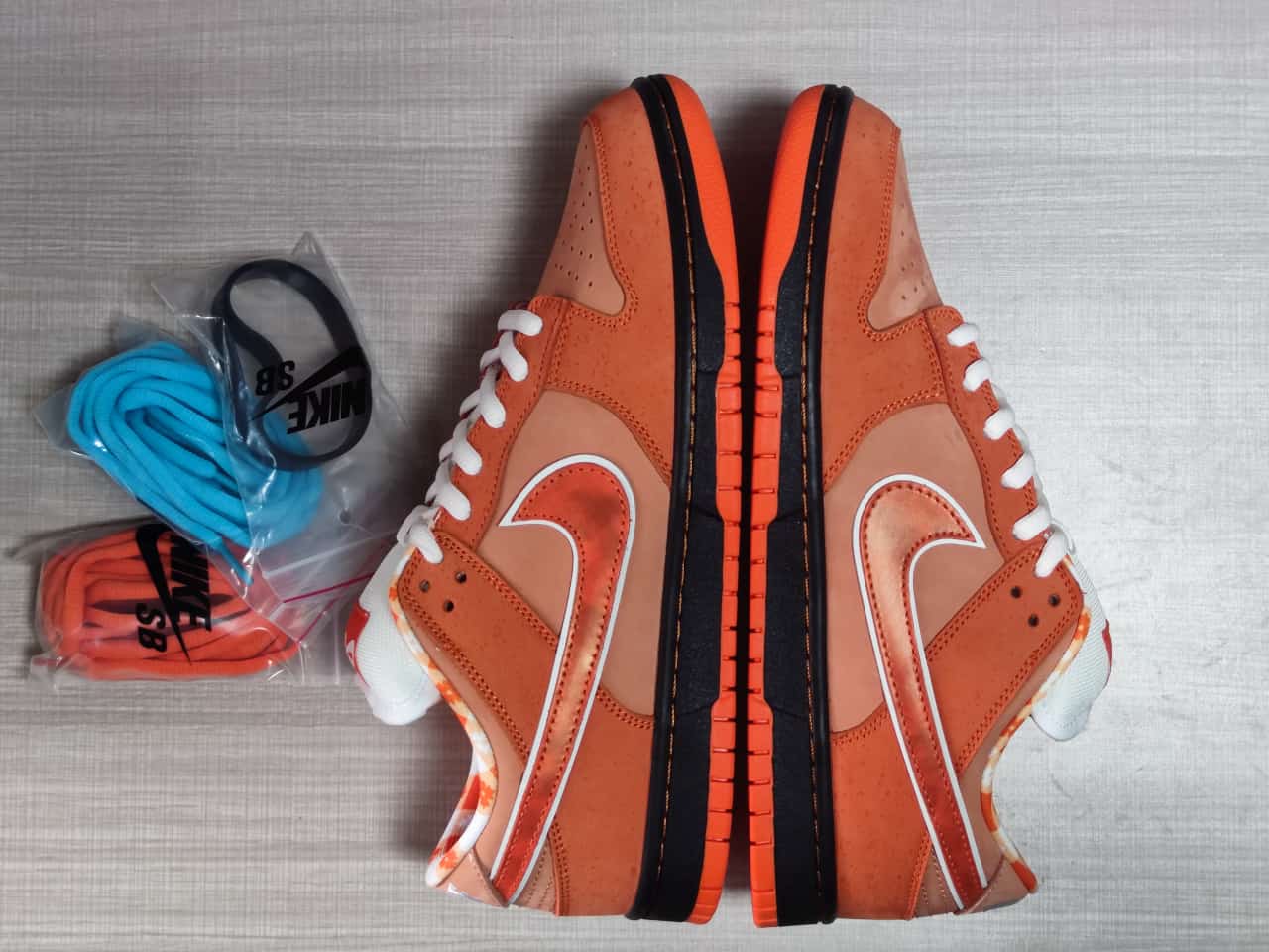 Concepts x SB Dunk Low “Orange Lobster” FD8776-800