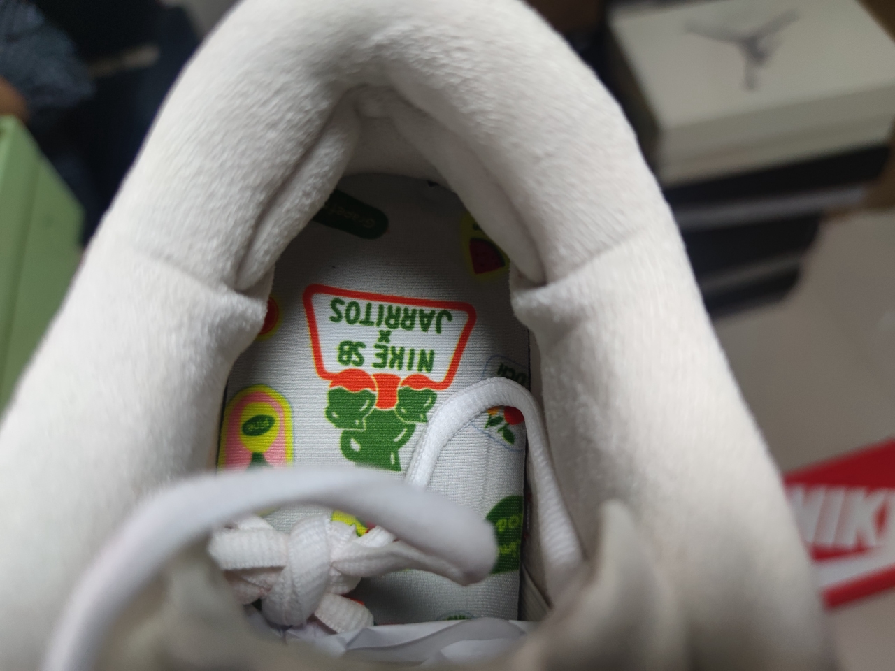 SB Dunk Low Jarritos FD0860-001