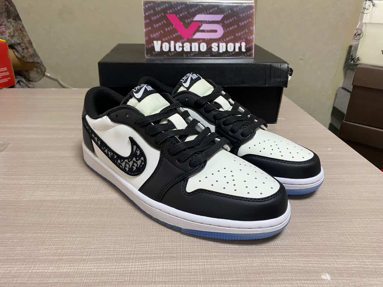 Di0r x Jordan 1 Low CN8608-006