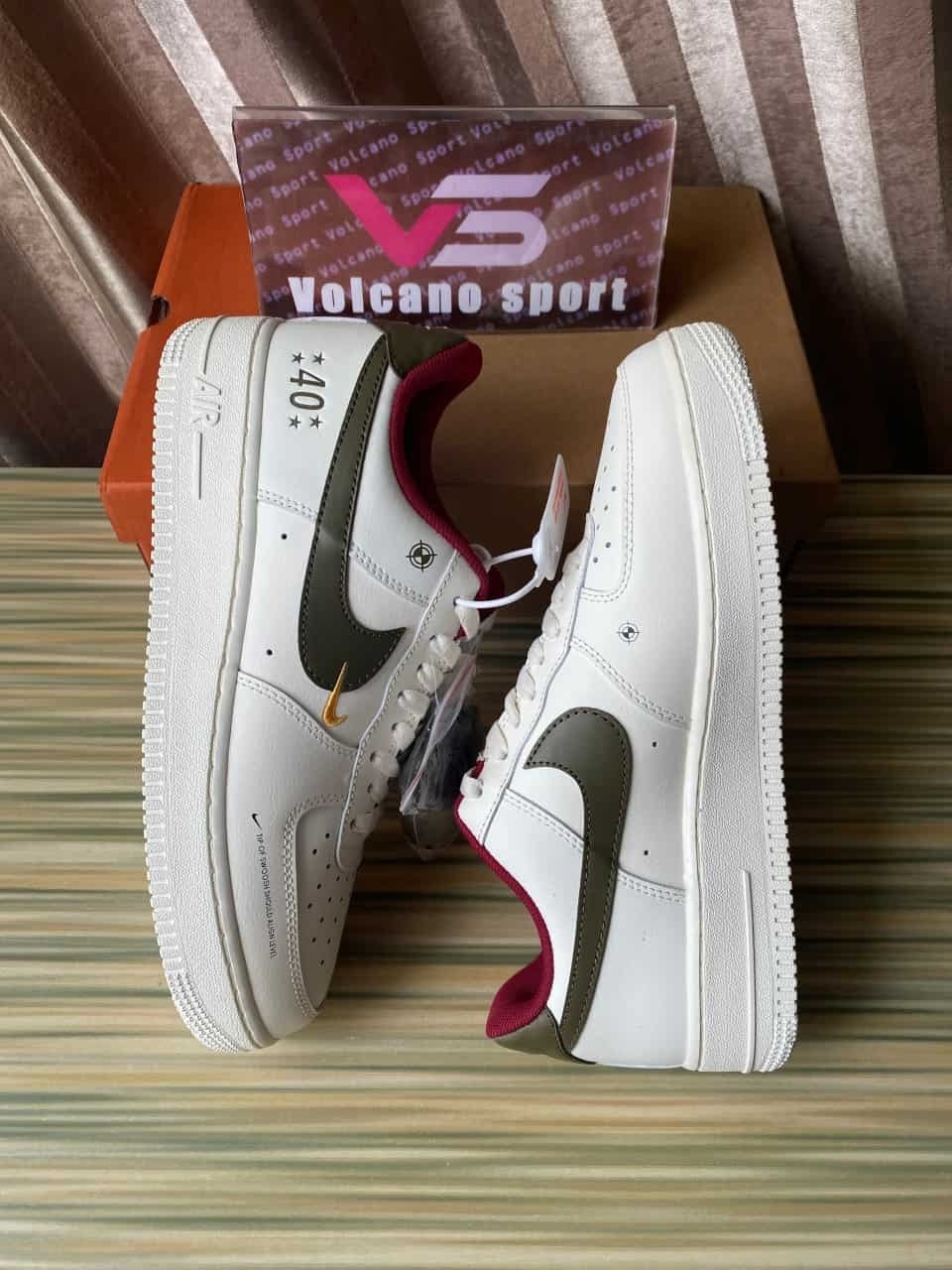 Air Force 1 07 Low Sighting Telescope Green Red Gold DM0970-123