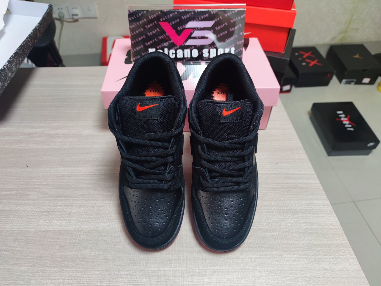 Jeff Staple x SB Dunk Low TRD QS