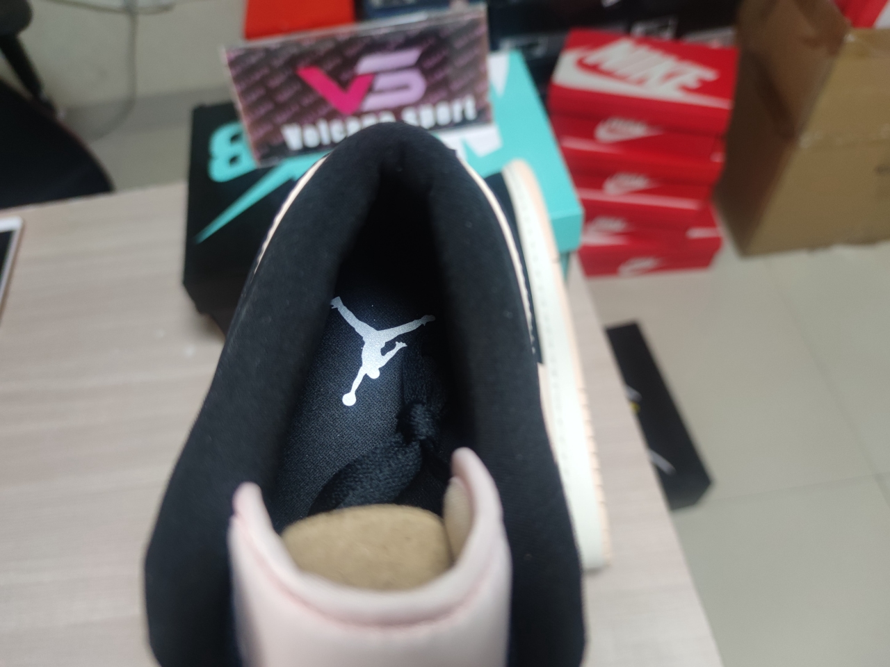 Jordan 1 Low Black Guava Ice DC0774-003