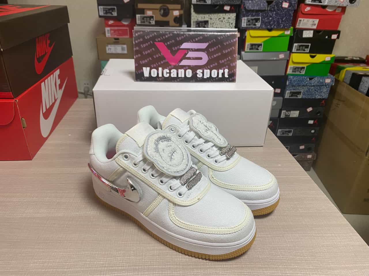 Air Force 1 Low Travis Scott (AF100) AQ4211-100