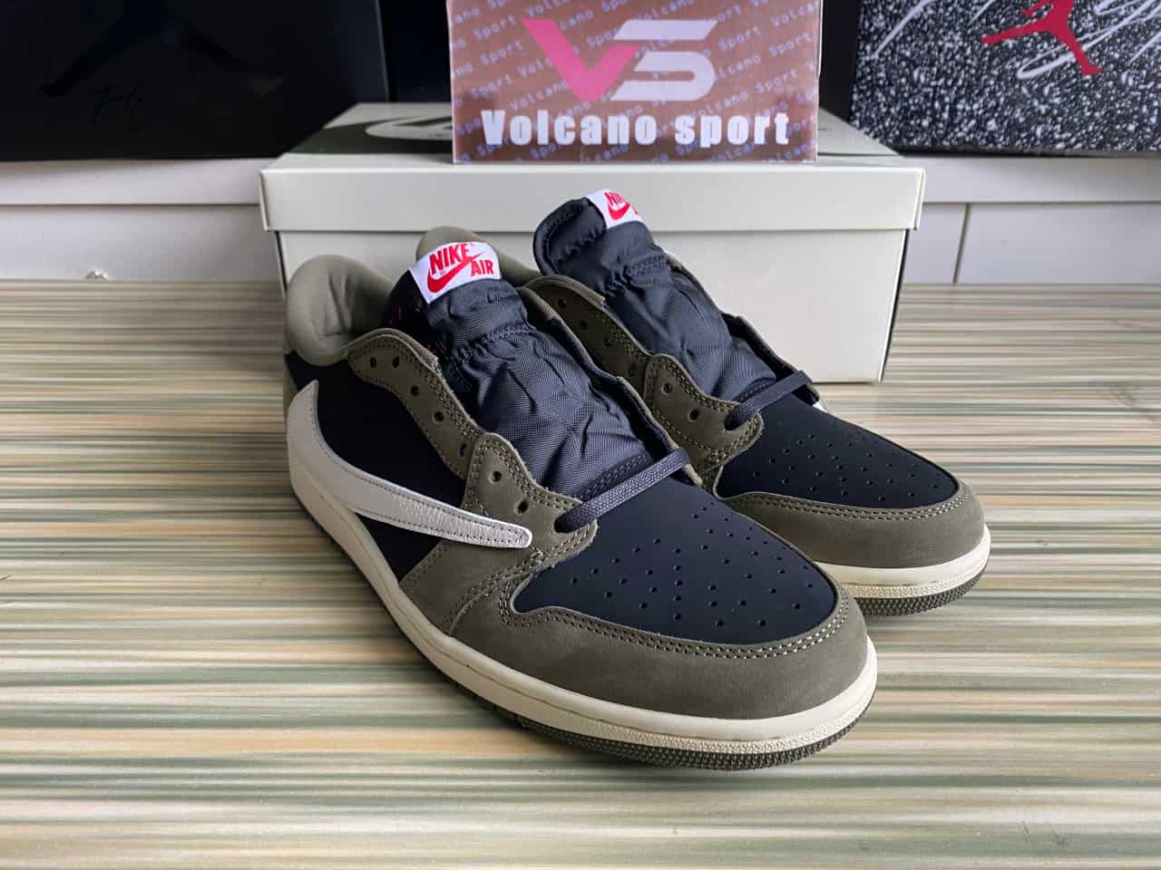 Travis Scott x Air Jordan 1 Low OG “Black Olive”DM7866-002