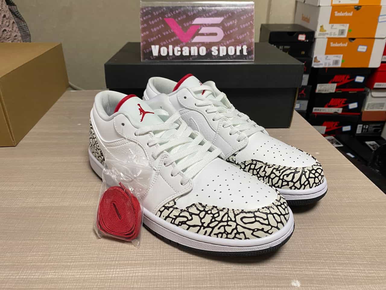 Jordan 1 Phat Low Cement Grey 338145-162