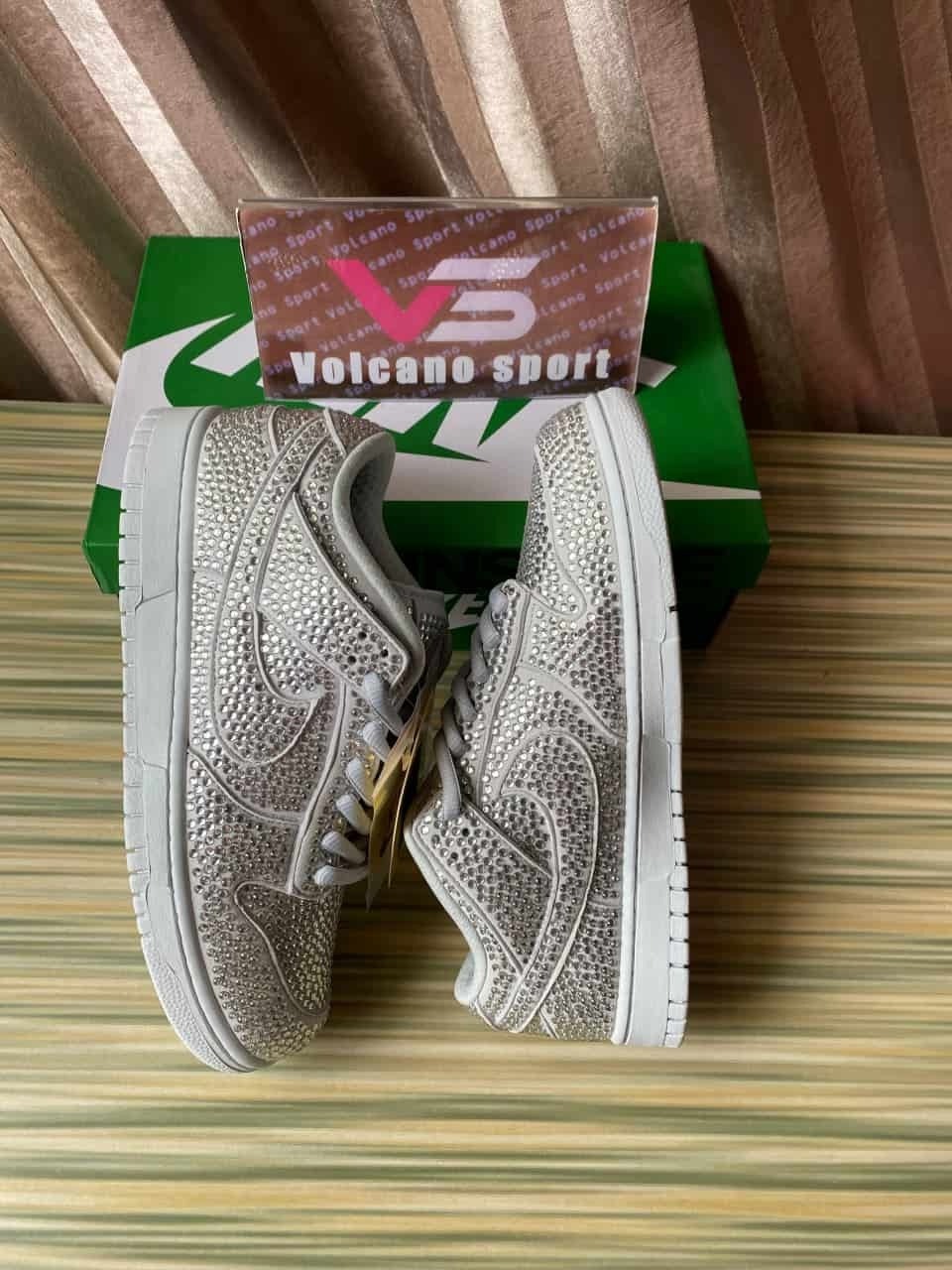 Nike Dunk Low Cactus Plant Flea Market Pure Platinum CZ2670-001