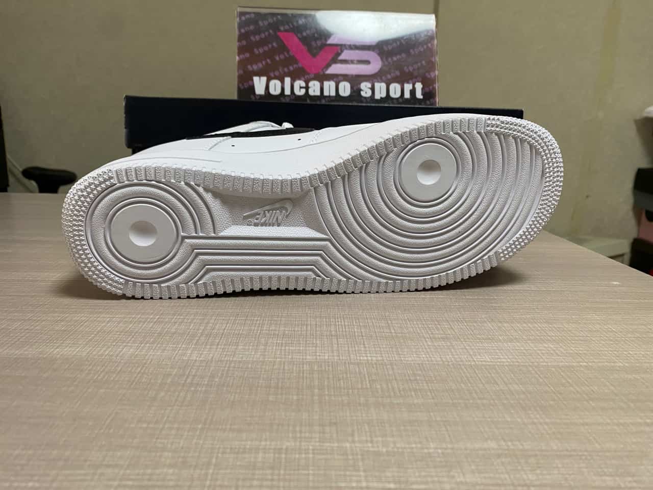 Air Force 1 Low Carabiner Swoosh Red DH7579-100