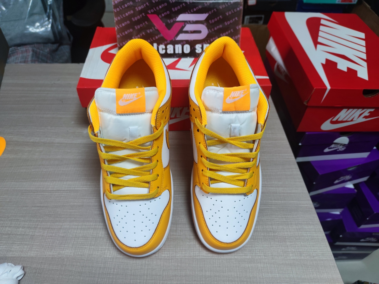 Dunk Low Laser Orange DD1503-800